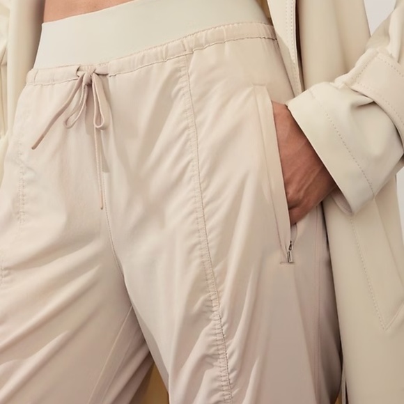 ATHLETA MID RISE JOGGER - Picture 2 of 7